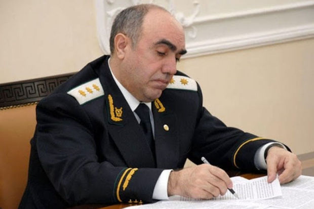 zakir-qaralovun-emisi-qizi-isden-cixarilib